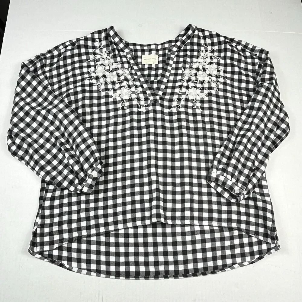 American Eagle Boyfriend Flannel Shirt Plaid Embroidered Long Sleeve Top MEDIUM